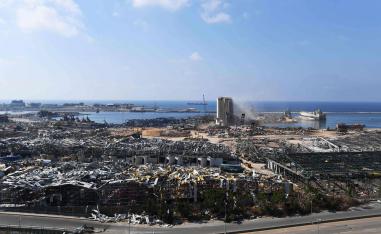  الانفجار الكارثي يدفع بيروت 30 عاما إلى الوراء