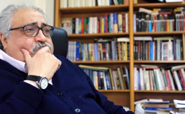 احد أعمدة الصحافة العربية
