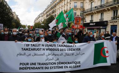 مشاركة جزائريي الخارج في الحراك بلغت مرحلة الاحتراف