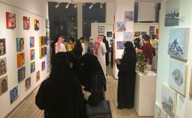 فرصة جيدة لعشاق اقتناء الأعمال الفنية