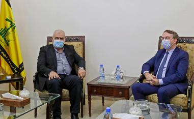 مبعوث ماكرون إلى لبنان يعقد لقاء مع ممثل عن حزب الله