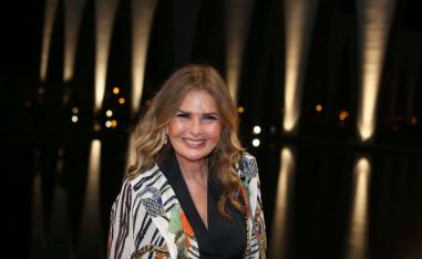 الفنانة المصرية يسرا