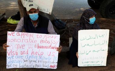معاناة السوريين لا تتوقف باللجوء إلى لبنان