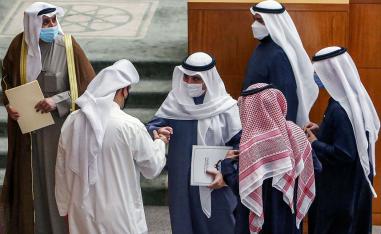 هل يمنح البرلمان الكويتي الثقة لحكومة الشيخ  صباح الخالد الحمد الصباح في نسختها الثانية