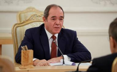 وزير الخارجية الجزائري صبري بوقادوم
