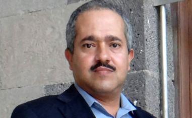 السارد المختال