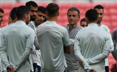 المنتخب الاسباني يصدم بالطموح السويسري في ربع النهائي