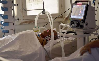Intensive care units are full across Tunisia