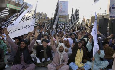 كل من يبارك "نصر" طالبان مرتد في حكم داعش