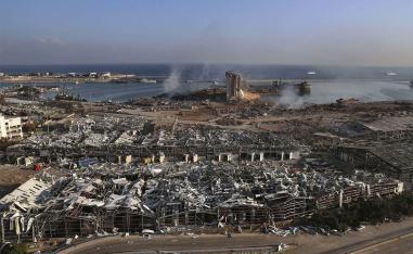 HRW said evidence strongly suggests some government officials foresaw the possible devastation from the nitrate's presence and tacitly accepted the risk