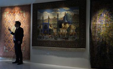 Iran went for a hardcore handicraft spiel, pitching Persian carpets 