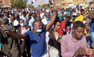 بلينكن يحث العسكريين في السودان على السماح بالمظاهرات السلمة