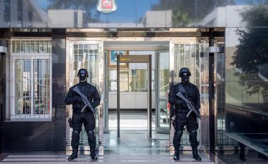 The searches carried out at the homes of the two respondents led to the seizure of mobile phones and documents with extremist content from the Islamic State 