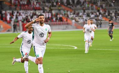  فوز مهم للأهلي 