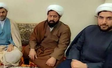 الهجوم الذي راح ضحيته اثنان من رجال الدين بأكبر مجمع ديني للشيعة في إيران يعتبر نادرا 