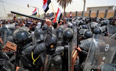 توقعات بأن تشعل الأزمة السياسية الشارع العراقي مجددا 