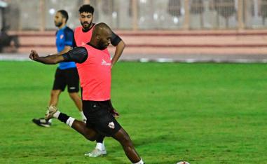 الزمالك للقب ثالث توالياً 