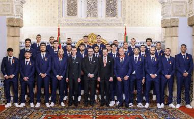 King Mohammed VI handed out awards to the president of the Moroccan football federation, the team coach and the players