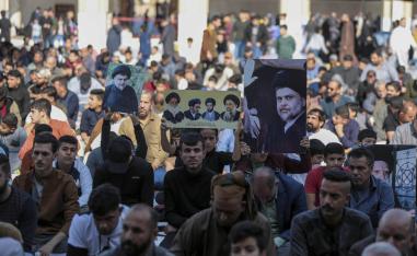 تجمع للصدريين في مسجد الكوفة