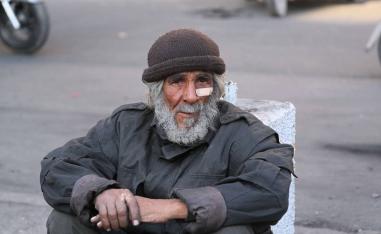 مسن عراقي في بغداد
