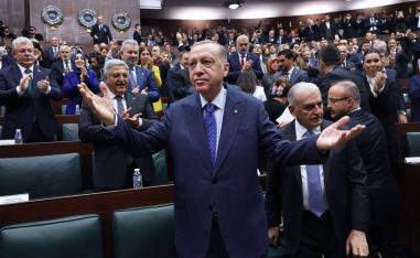 الرئيس التركي رجب طيب أردوغان خلال مؤتمر للحزب الحاكم في أنقرة