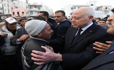 قيس سعيد يؤكد أن تونس تشهد اليوم حرب تحرير وطنية ضد الفساد