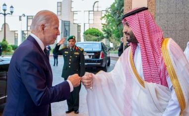 علاقات شهدت تباينات في عدد من الملفات