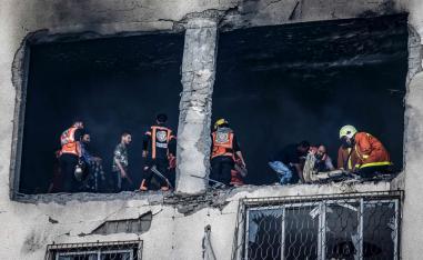 غزة تتعرض لهجمة إسرائيلية شرسة يدفع المدنيون ثمنها