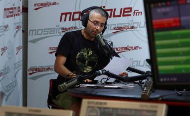 El Mekki presents a daily show on Radio Mosaique criticising Saied's policies