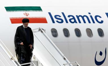 طهران تسعى إلى تخفيف عزلتها