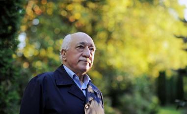 العدو اللدود لأردوغان نفى مرارا تورطه في محاولة الانقلاب 