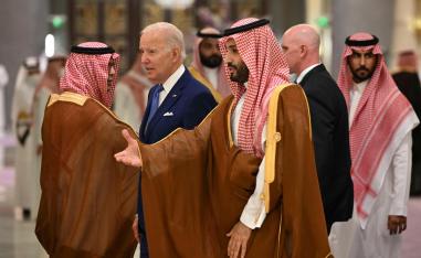 علاقات لا تزال تتسم بالبرود