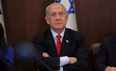 Netanyahu has offered Israeli military reservists protesting against his judicial overhaul plan a nominal olive branch