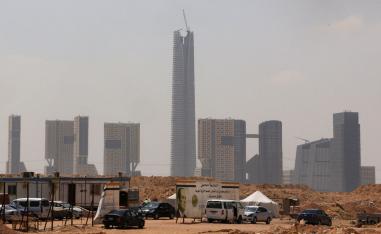 فيتش تعدل نظرتها المستقبلية لمصر من سلبية إلى مستقرة