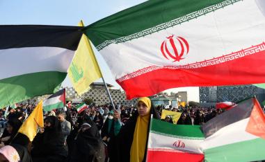 صورة محور المقاومة تهتز