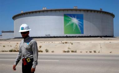 Total expenditure was forecast at 1.275 trillion riyals this year