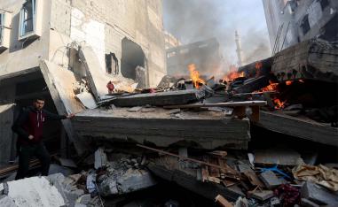Israel pounding southern Gaza 