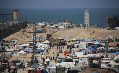 مخاوف على حياة اكثر من مليون فلسطيني محاضرين في رفح