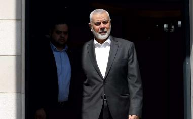 هنية يتمسّك بحكم حماس لقطاع غزة 