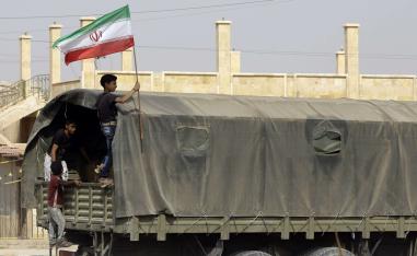 ايران تسعى لترسيخ نفوذها بالتقرب من الأهالي في دير الزور