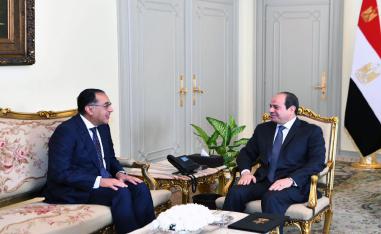 السيسي يكلف مدبولي بتشكيل حكومة جديدة  