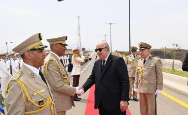 تبون يطلق يد الجيش في إدارة الشأن العام قبل أشهر قليلة من الانتخابات الرئاسية
