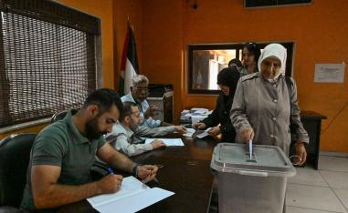 انتخابات محسومة مسبقا
