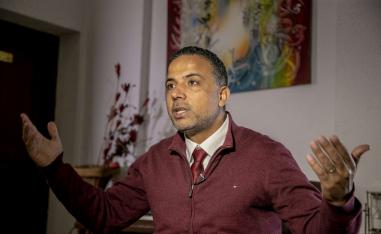 مخلوف يحصد ثمار مواقفه المتشنجة 
