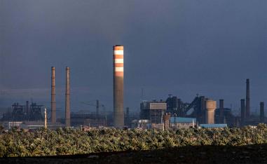 Egypt needs to import around $1.18 billion worth of natural gas and mazut fuel oil to end persistent power cuts 