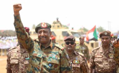 البرهان يتجاهل كافة الدعوات لوقف الحرب 