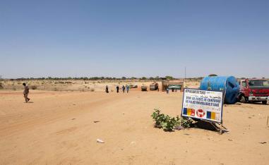 Adre border crossing