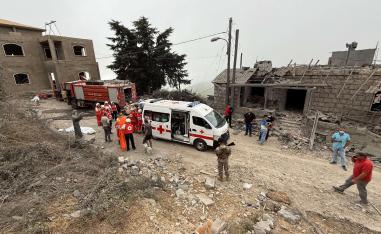 عناصر الإنقاذ في لبنان يعملون في ظروف شبه كارثية  