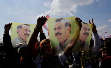 اردوغان يسعى لاستثمار انتصاراته في سوريا للضغط على أوجلان
