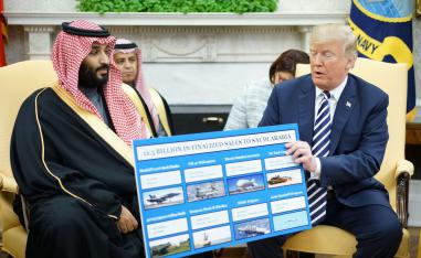 السعودية تتقن جيدا طريقة التعامل مع ترامب الباحث عن المنافع الاقتصادية